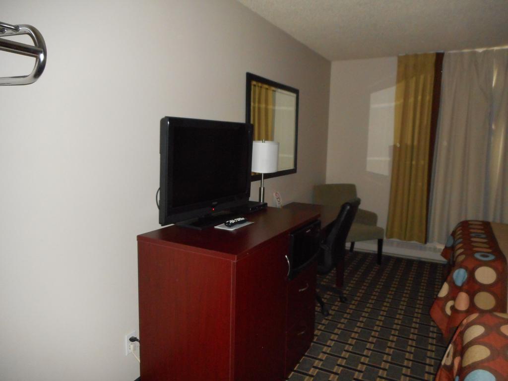 Hotel Super 8 By Wyndham Fox Creek Habitación foto
