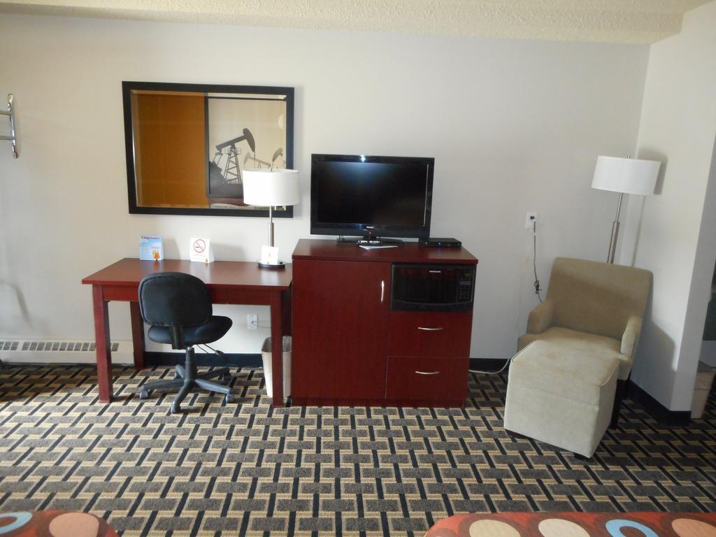 Hotel Super 8 By Wyndham Fox Creek Habitación foto